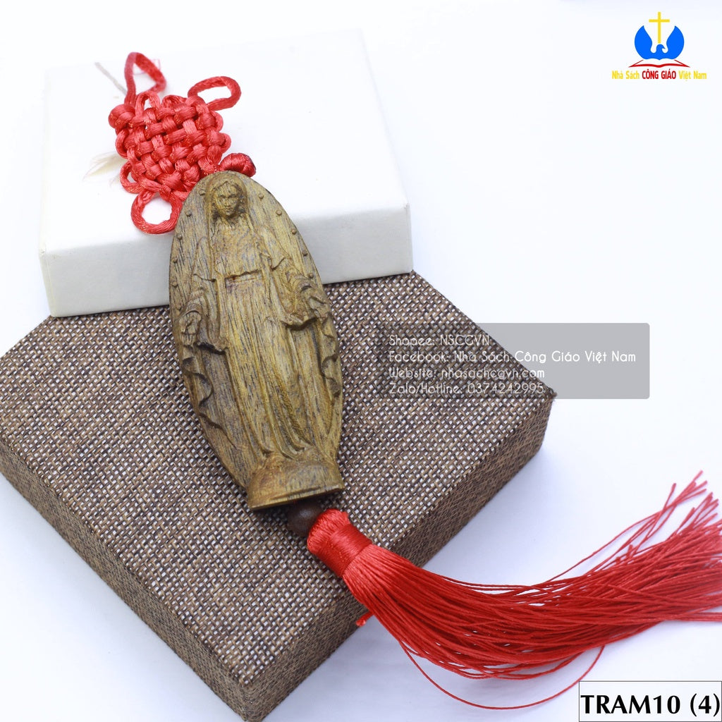 Agarwood car hanger in the shape of Our Lady of Grace TRAM10 - Catholic gift